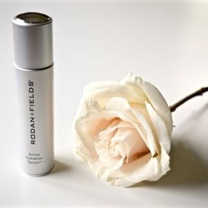 💯 NWT Rodan + Fields Active Hydration Serum